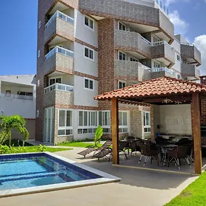 https://makaiba-residence.portodegalinhashotels.com